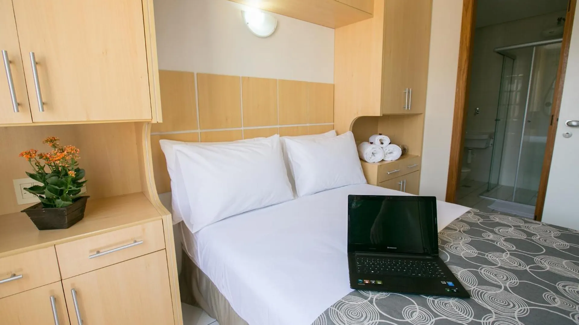 Hotel Multiparque Hplus Long Stay Guara